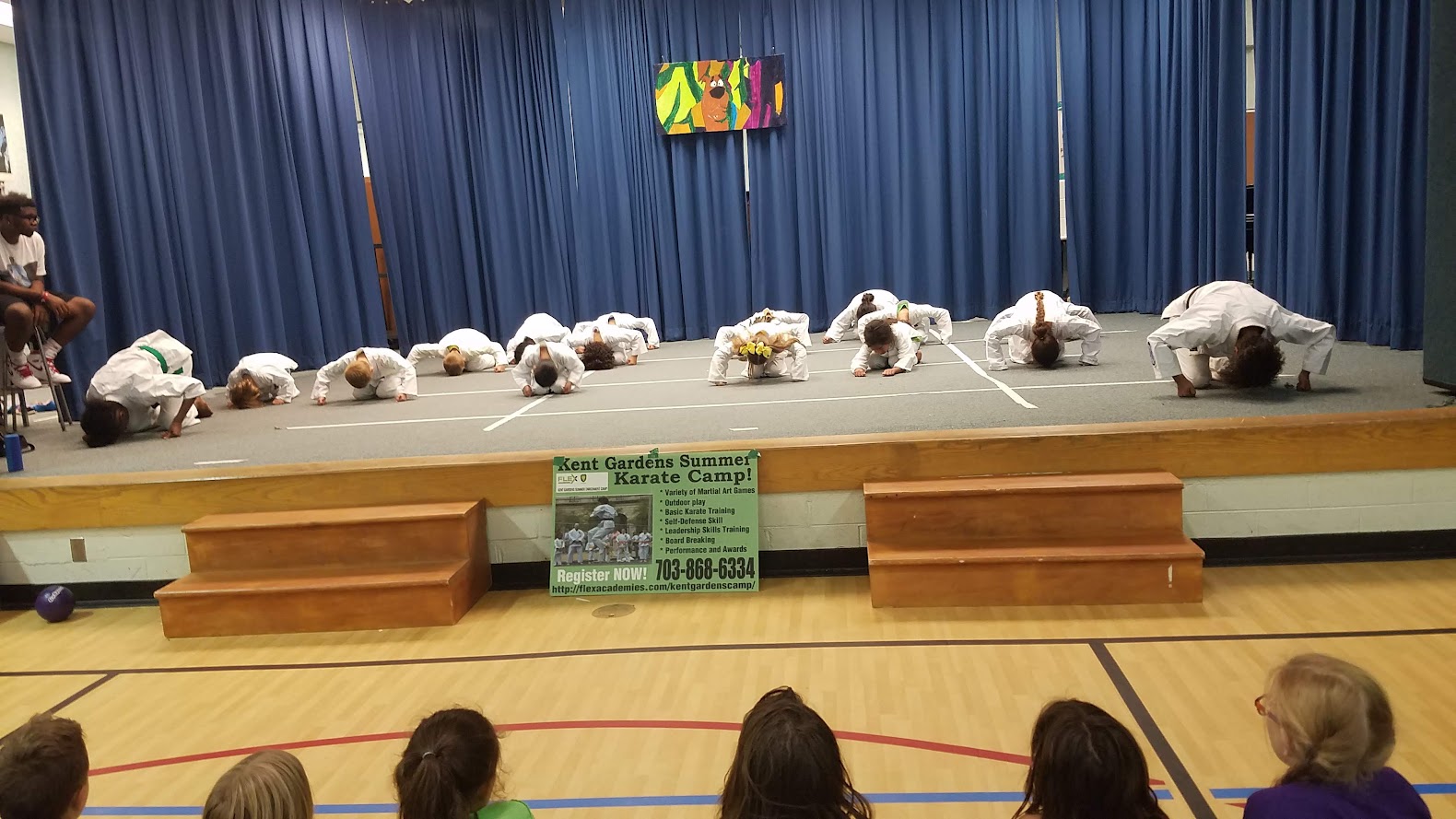 Pushups on stage performance